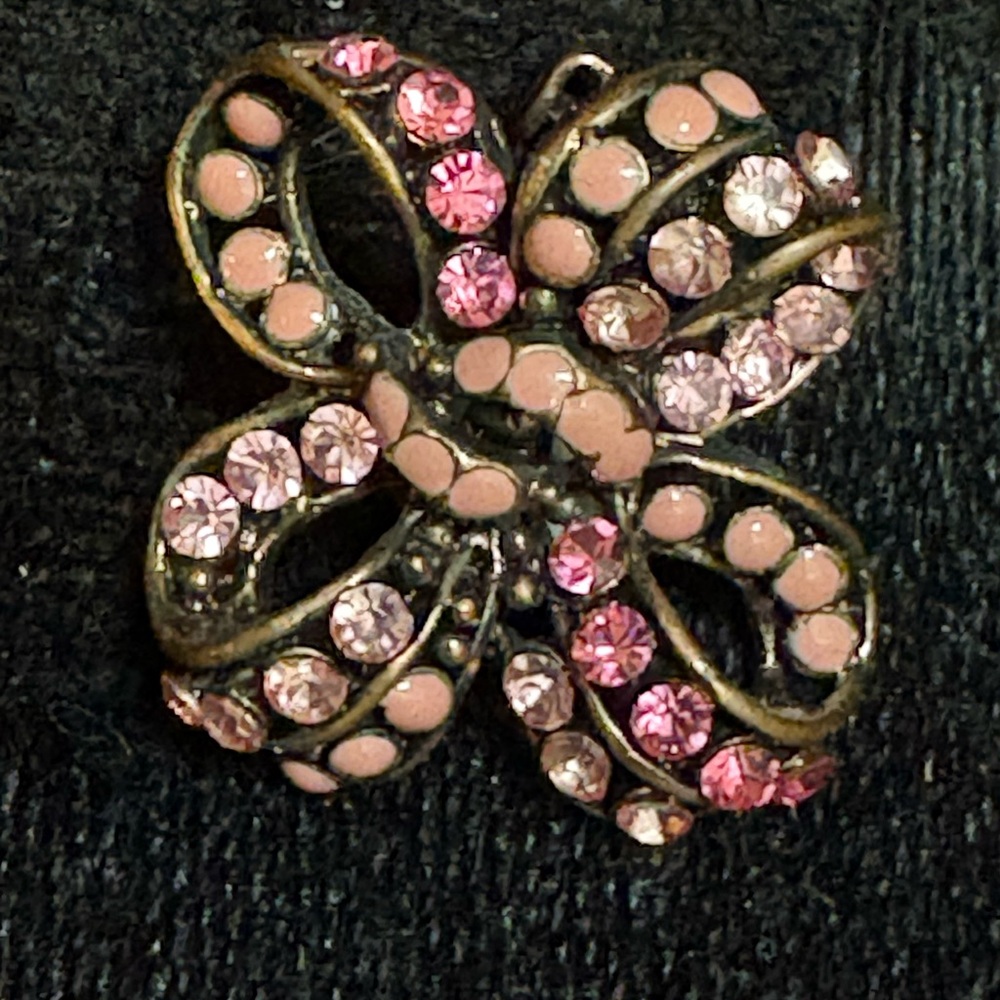 VINTAGE CLIP BOW EARRINGS